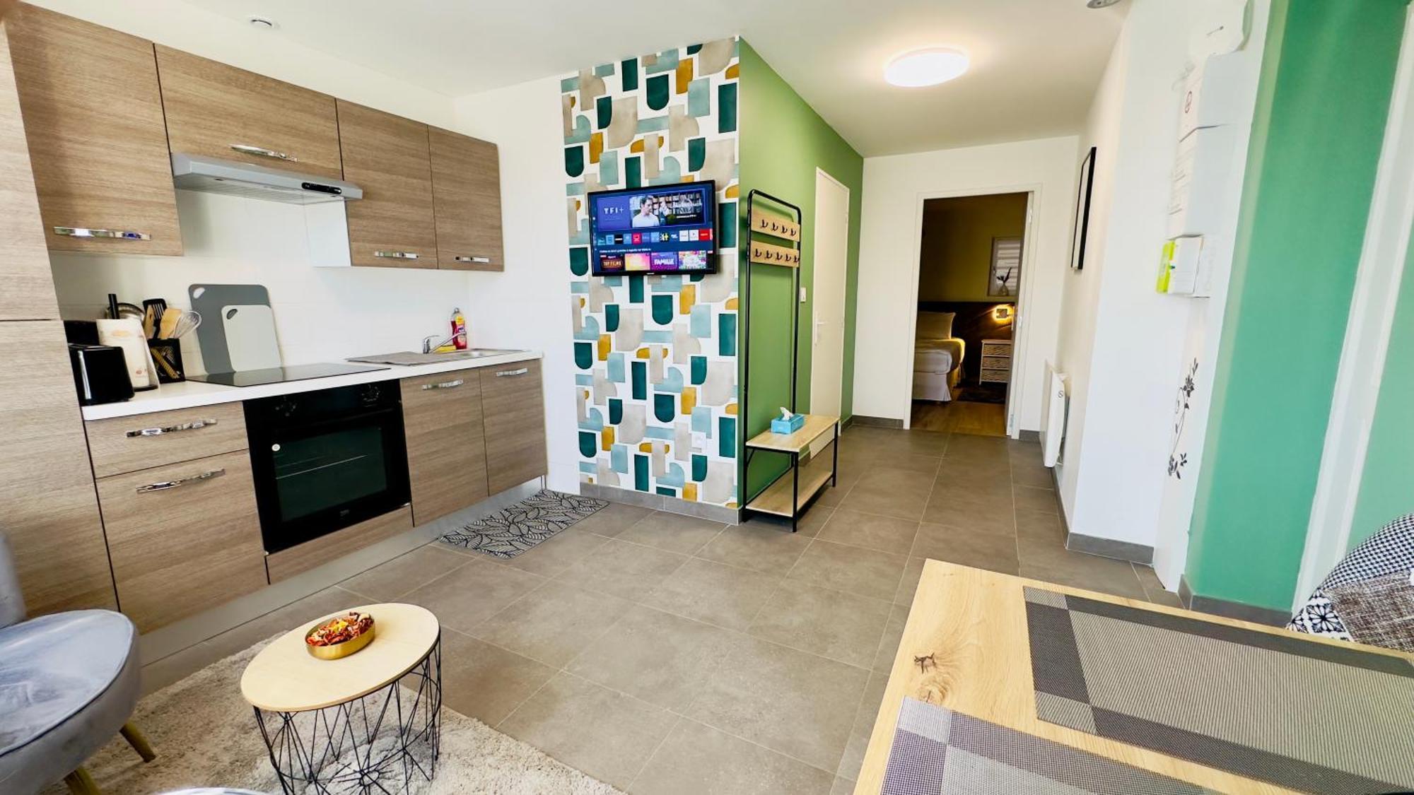 Appartement Cosy A Reminiac Bagian luar foto