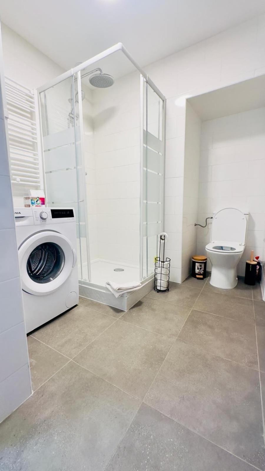 Appartement Cosy A Reminiac Bagian luar foto